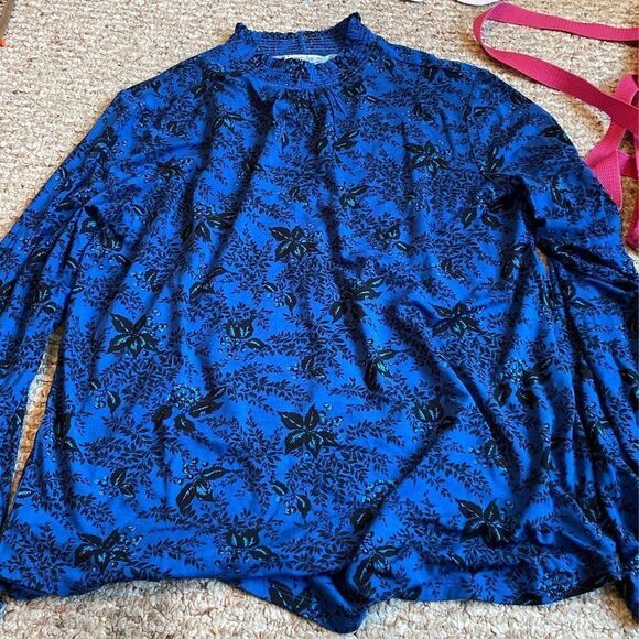 Lands end blouse medium - Picture 1 of 5